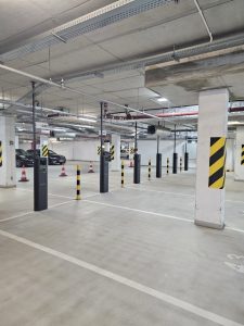 %Stacje ładowania samochodów elektrycznych%